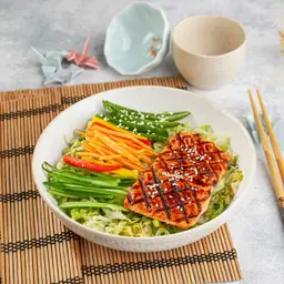 Grilled Salmon Salad