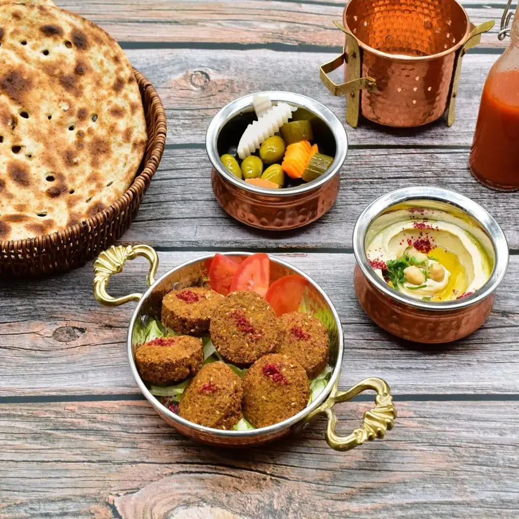فلافل الرواق