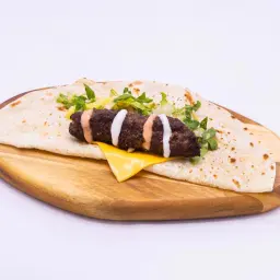 ساندويتش كباب لحم