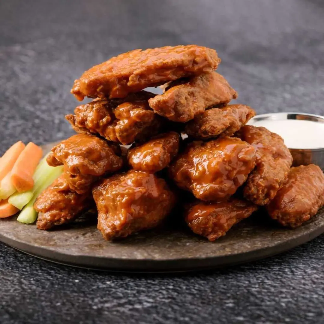 16 Bone-in wings
