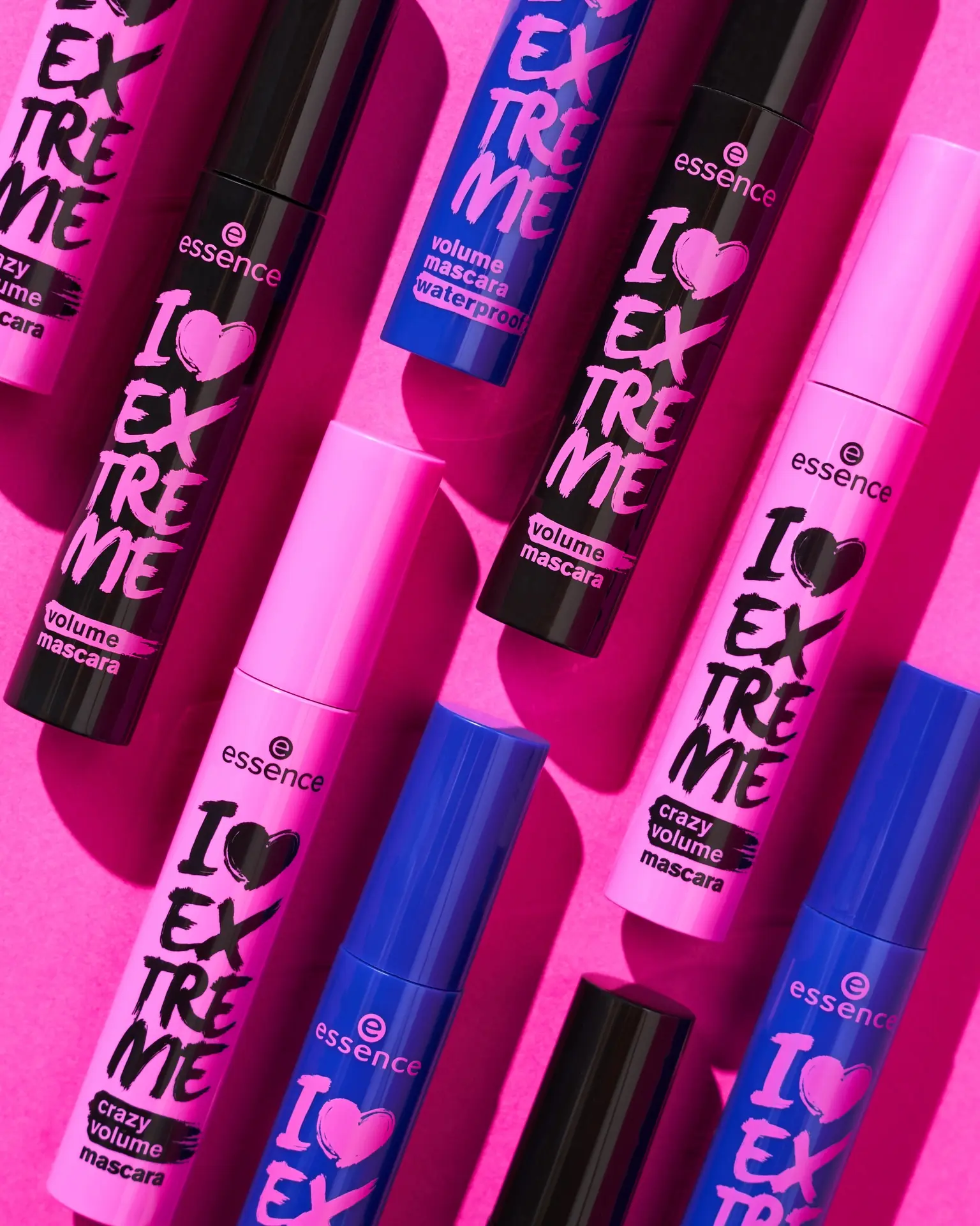 Essence I Love Extreme Volume Mascara Black - view 2