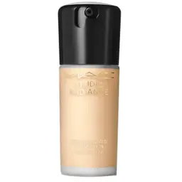 MAC Studio RadiaNCe Liquid Serum Powered Foundation NC15
