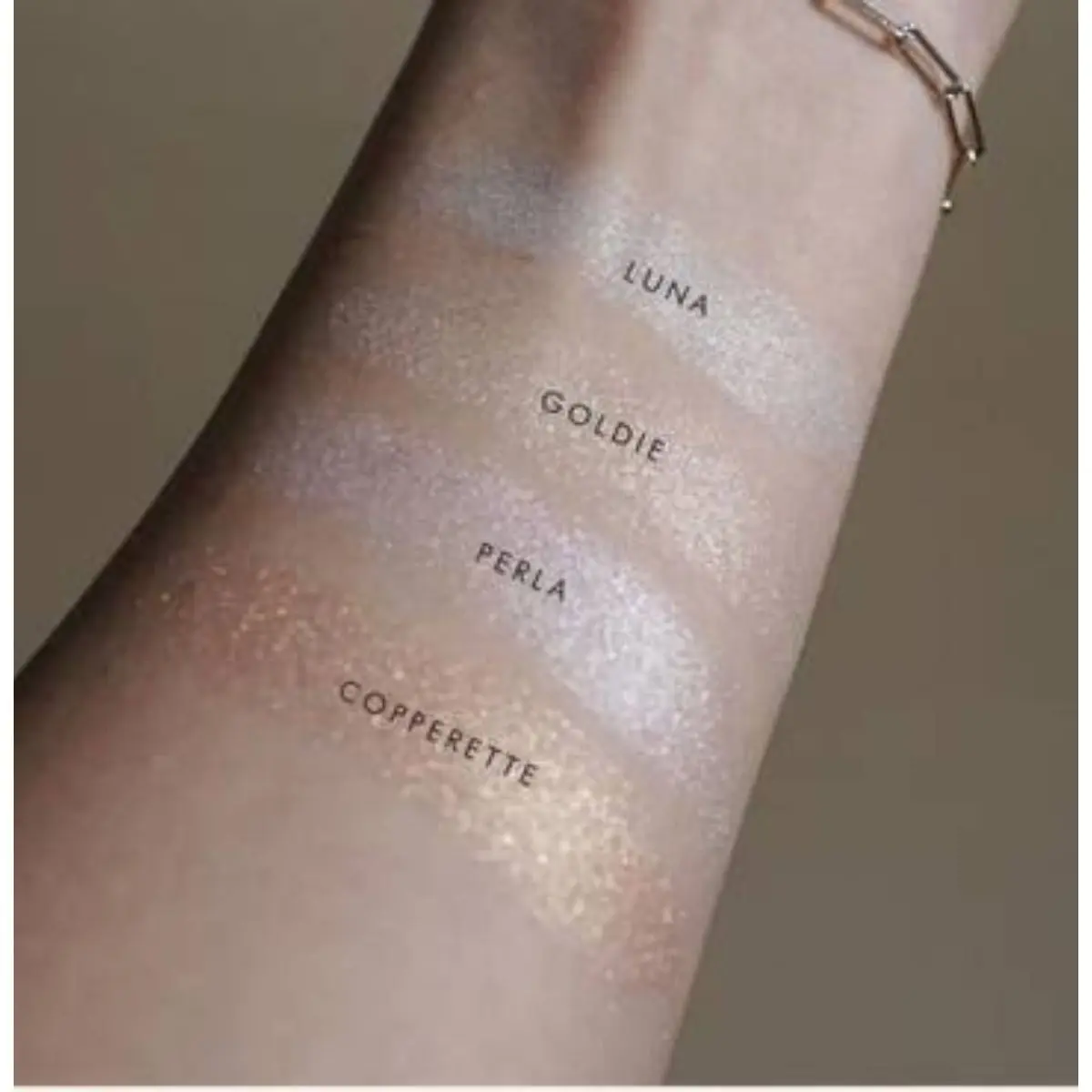 Kara Duo Face Highlighter Goldie - view 2
